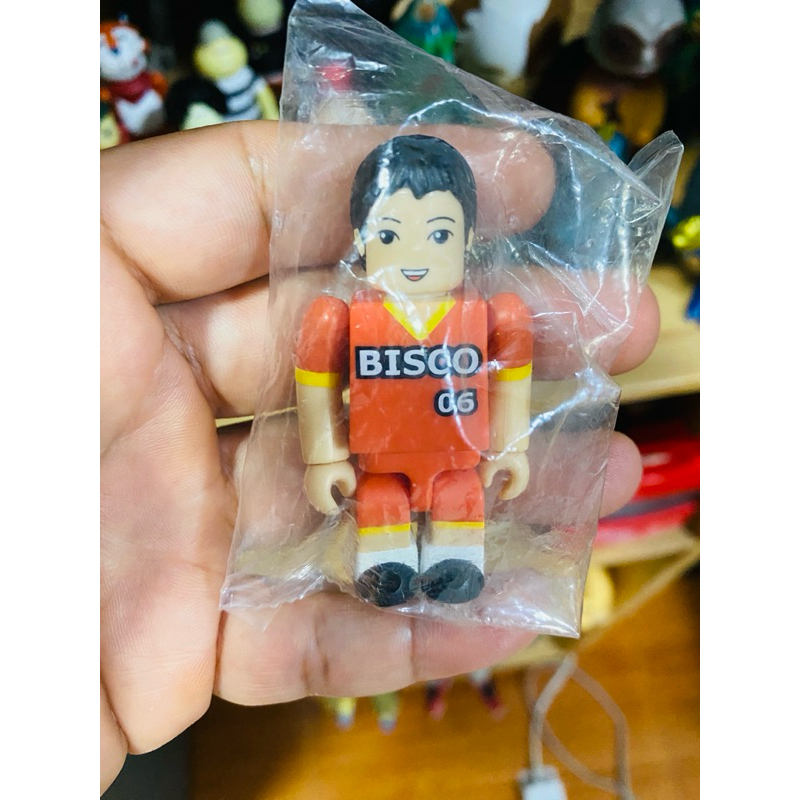 ของเล่น ของสะสม MEDICOM x glico Kubrick Bisco ไซร้ 100% ของใหม่  ราคา 200บาท