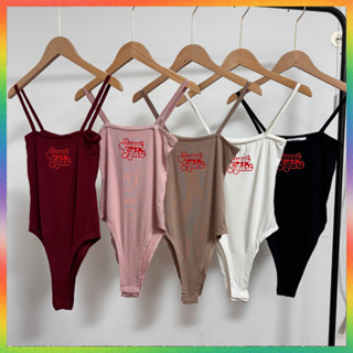 🌈MesubShop🌈บอดี้สูทสายเดี่ยว ผ้าเรย่อน สกรีนช่วงอก 💖 ผ้ายืดเ…