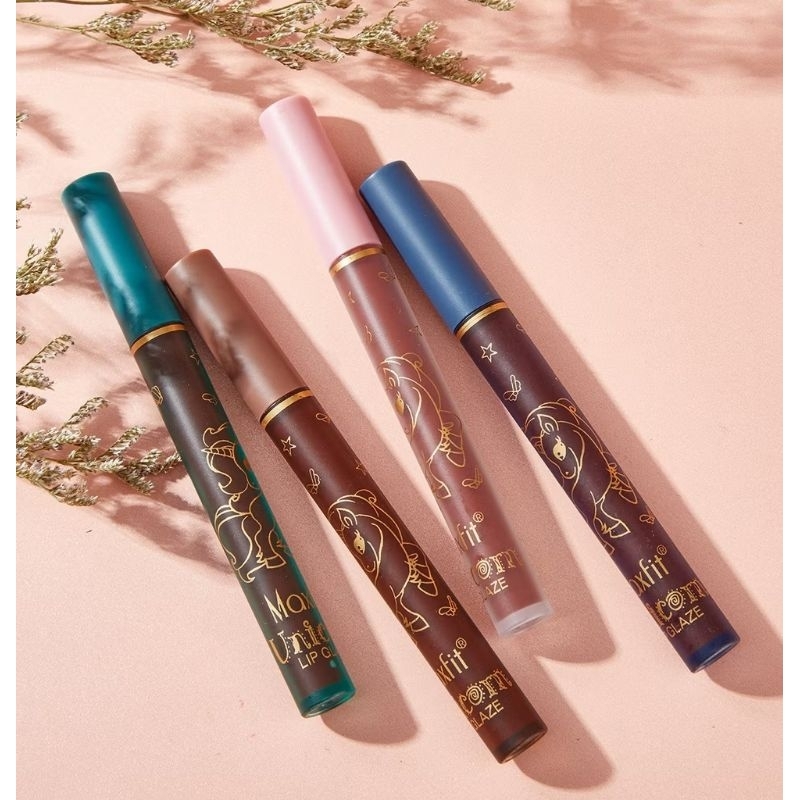 ลิปม้ายูนิคอนMaxfit ฝาฟ้า สีสวยมีให้เลือก2สี.