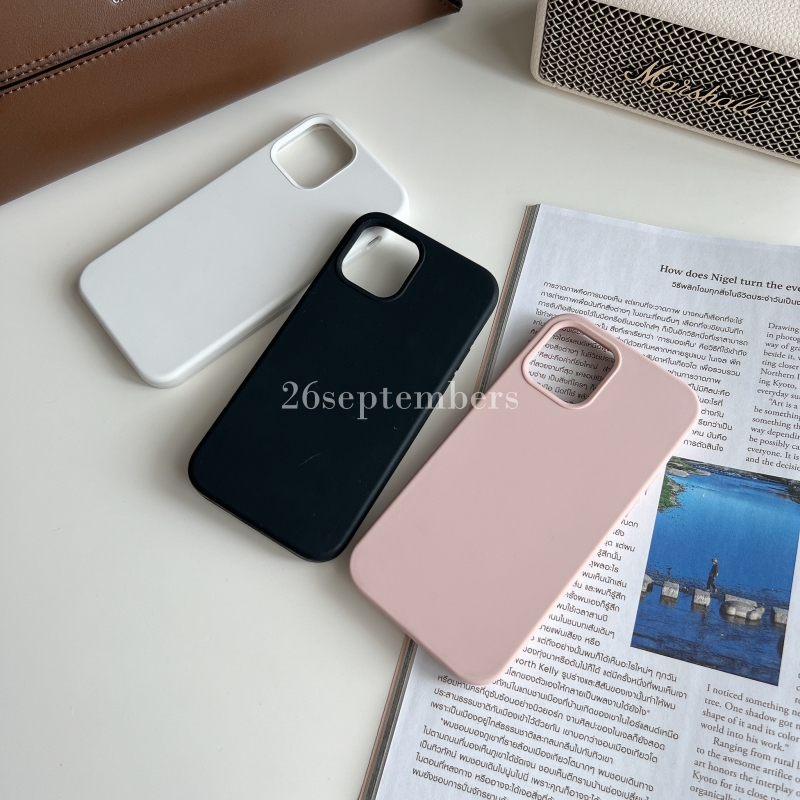 (Set6) เคสซิลิโคน ไม่มีโลโก้ ด้านในบุกำมะหยี่ สำหรับ i7-17 pro max สี ขาว ดำ เนื้อ