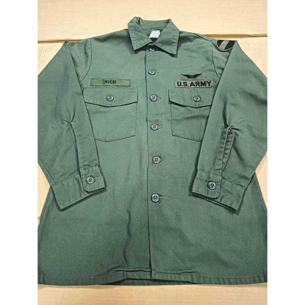 เสื้อทหาร VTG 1970 U.S.ARMY OG-507 UTILITY POLY-COTTON 14 1/2" - 31" ไหล่ 14 1/2 " Chest 20" เสื้อยา