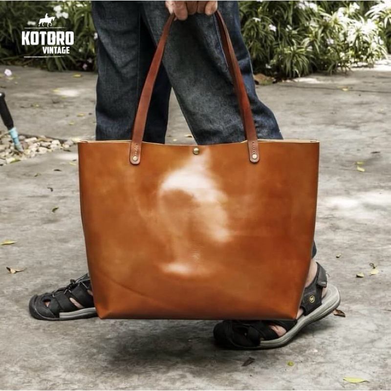 กระเป๋าหนังแท้ TOTE BAG ใส่เอกสาร และ laptop ถือเบาสบาย