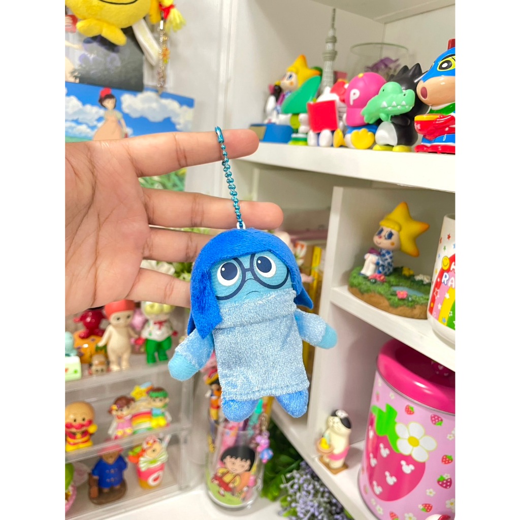 พวงกุญแจ sadness inside out น่ารัก ของแท้จากญี่ปุ่น🇯🇵