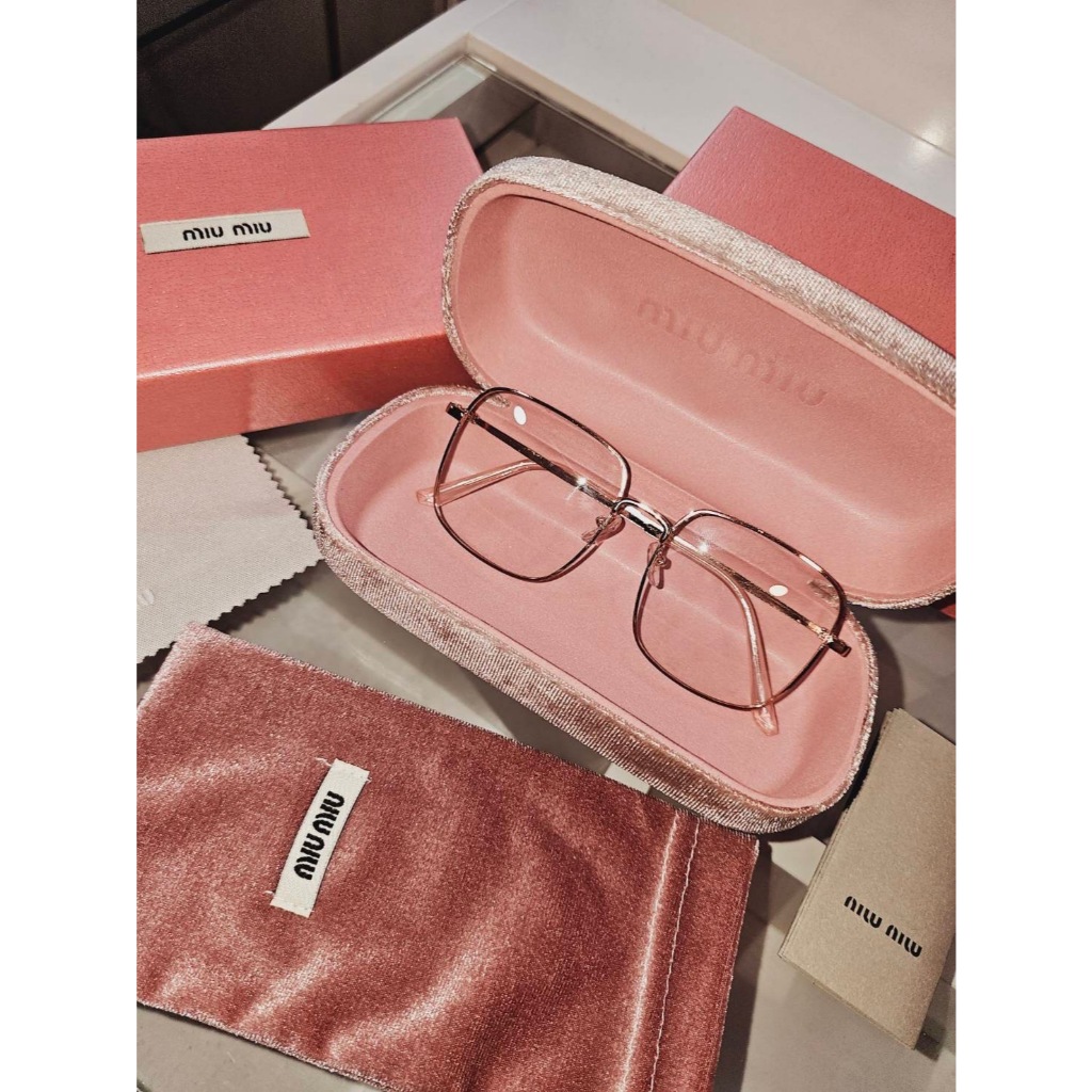 แว่น+กล่องครบ พร้อมส่ง ส่งไว แว่นกรองแสง Rose MIU (สีโรสโกลด์)
