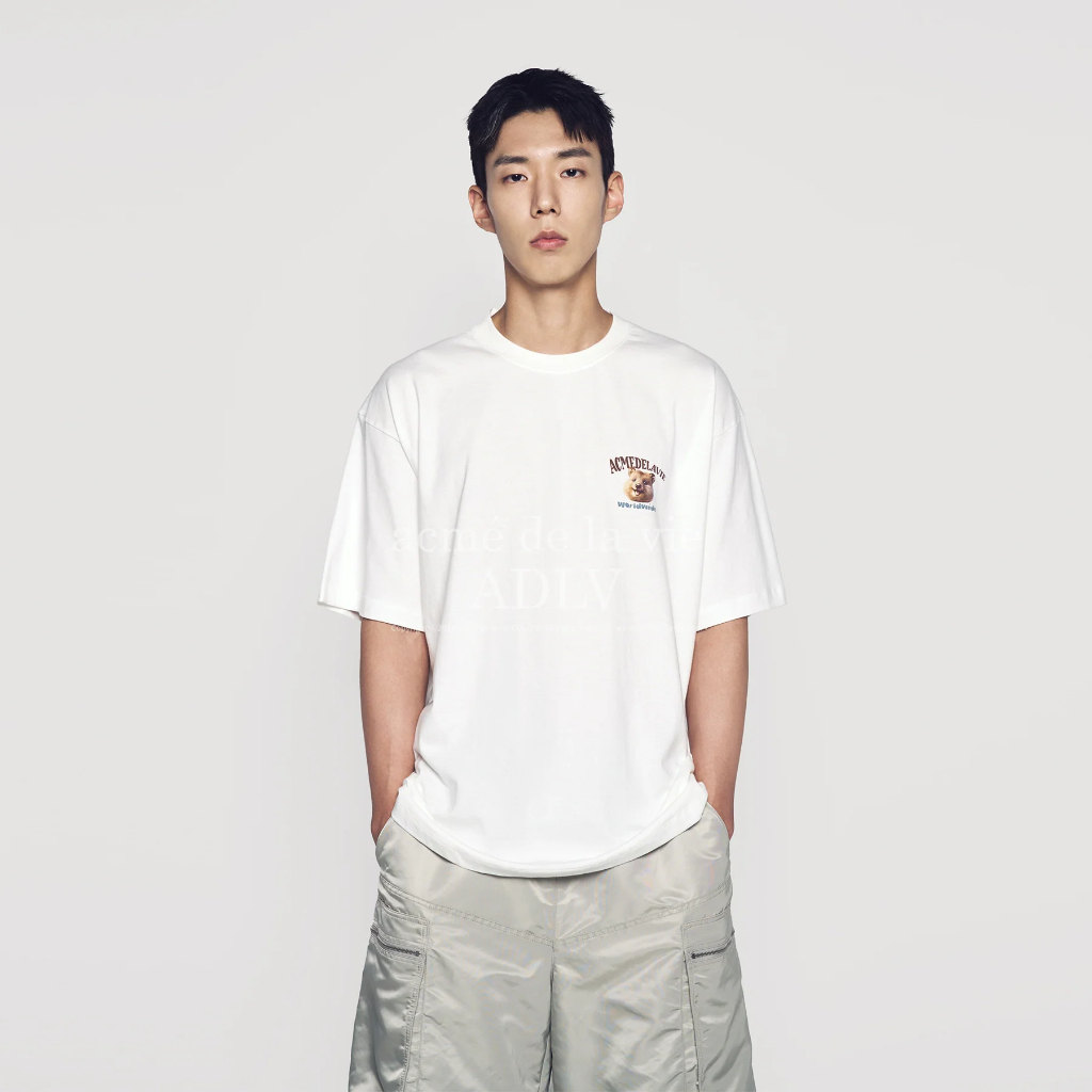 ADLV [acme de la vie] เสื้อยืด Oversize รุ่น World Wide Travel Quokka Artwork Short Sleeve T-Shirt Cream - รูปที่ 6
