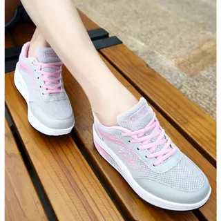 New รองเท้าผ้าใบ รุ่นใหม่ รองเท้าเพิ่มความสูงสำหรับผู้หญิง น้ำหนักเบา ใส่เดินสบาย .A076