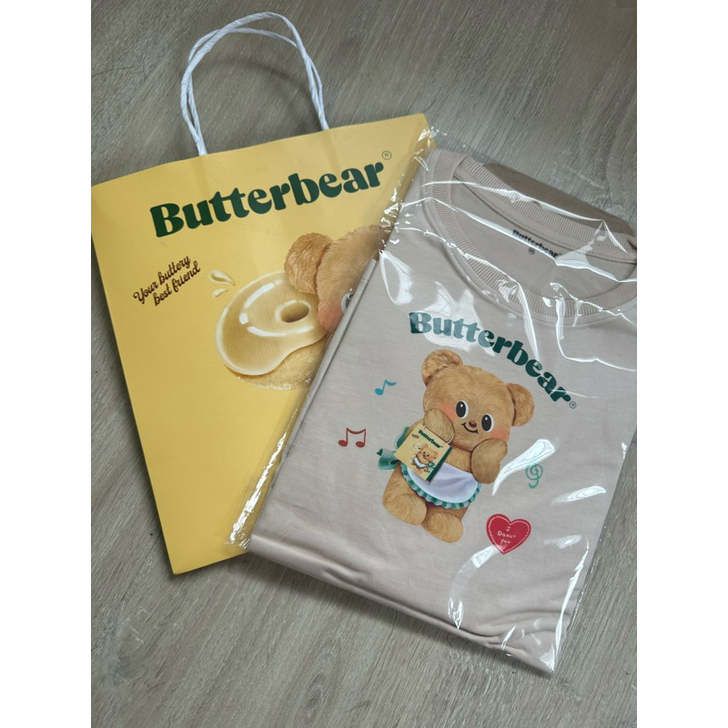 Butter bear tshirt size M 🐻✨