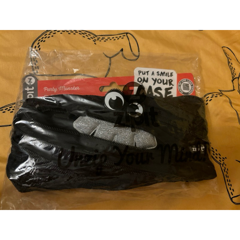 zipit กระเป๋าใส่เครื่องเขียน