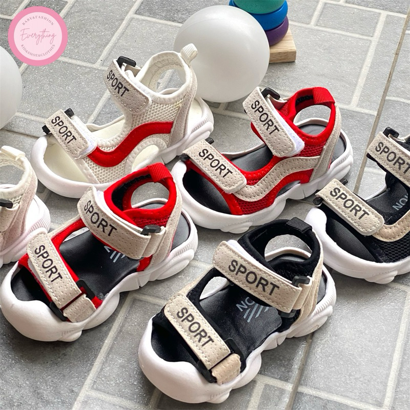 รองเท้าเด็กรัดส้นSportติดปรับระดับได้3สี หุ้มหน้าเท้าพื้นกันลื่น เด็กผู้หญิงผู้ชายเด็ก9เดือนถึง2ขวบค