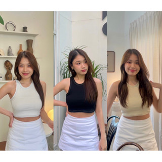 Jesie Crop เสื้อกล้ามทรงเว้าเเขนเเต่งด้ายตัดสีเสื้อ ใส่เเล้วดูเเขนเล็กหุ่นดี