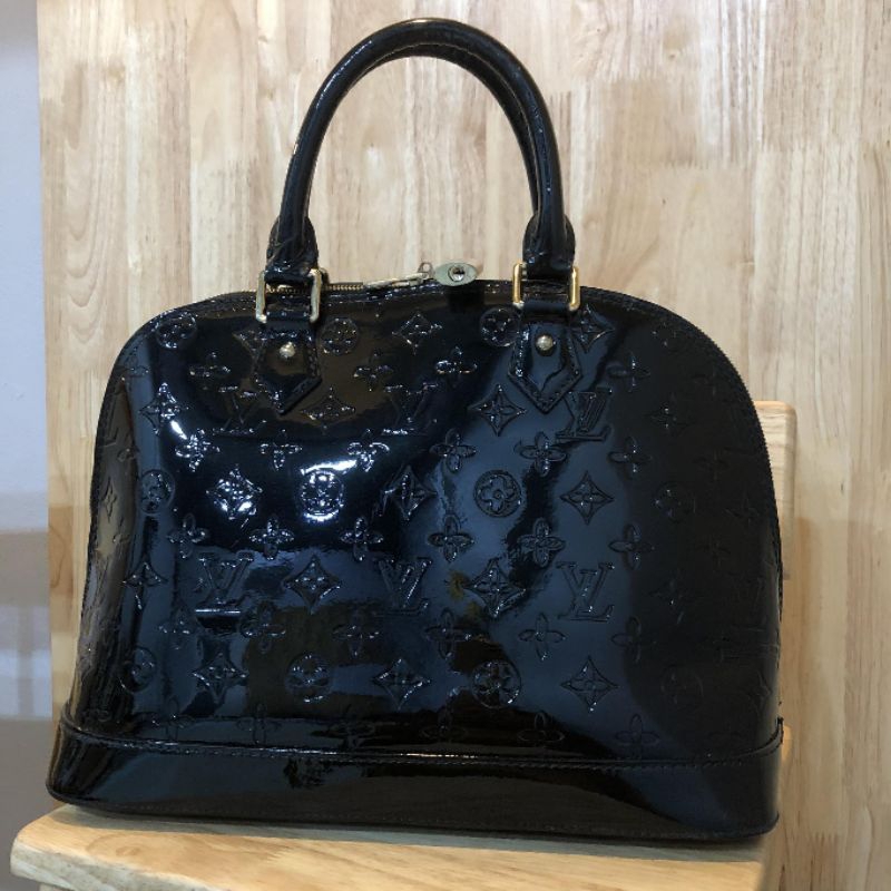 กระเป๋าหลุยส์โดม  #อัลม่า#Louis Vuitton มือสอง#used ✓#งานลุ้นแท้ 
✓#งานคัดตู้ญี่ปุ่น+เกาหลี
