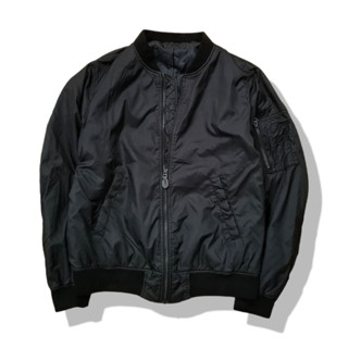 UNIQLO Black Bomber Jacket รอบอก 46”