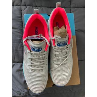 Skechers performance gorun breathble womans สีเทา ชมพู ขาว มือ1 us10 40