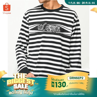 เสื้อยืดแขนยาว Lurking Class by Sketchy Tank Peeking Black &amp; White Stripe Long Sleeve T-Shirt รับประกันของแท้ พร้อมส่ง