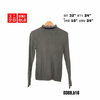 Uniqlo เสื้อกันหนาวคอเต่าสีเขียวตุ่น อก 32 D369.b16