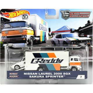 2018 Team Transport Car Culture white Nissan Laurel 2000 SGX and Sakura Sprinter truck 1:64 (hot wheels)