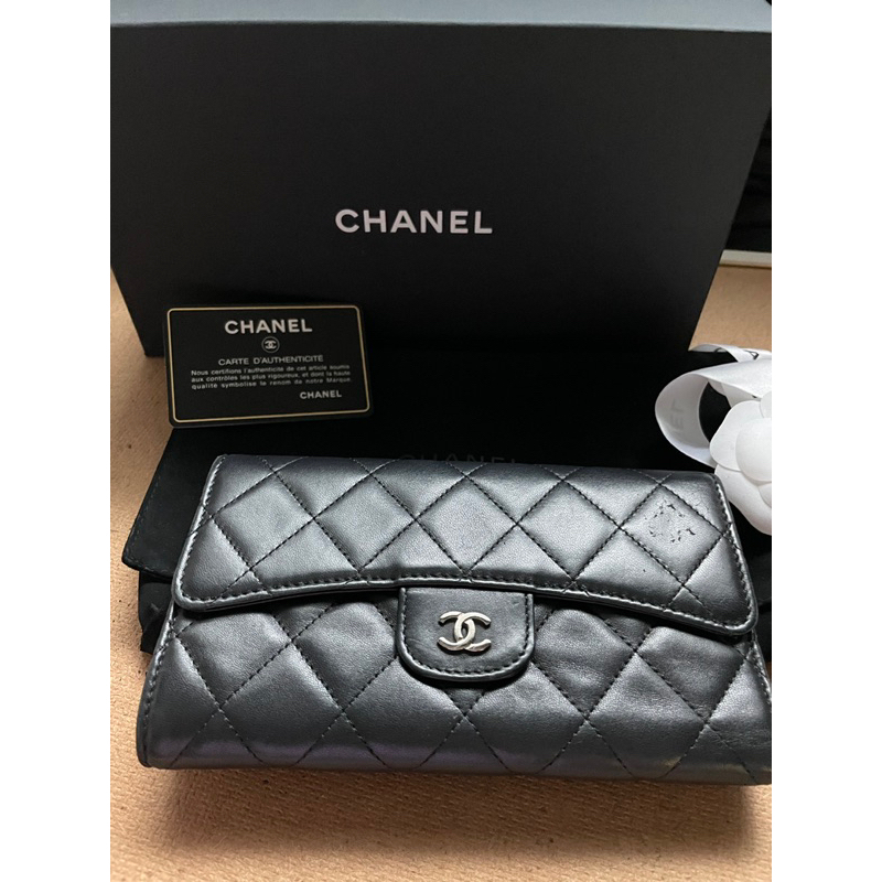 กระเป๋าตัง Chanel Long Wallet Tri-Fold