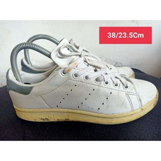 Adidas Size 38 ยาว 23.5 Cm  รองเท้ามือสอง  ผู้หญิง เท้าเล็ก   แฟชั่น ลำลอง ทำงาน