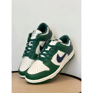 Nike Dunk Low “Green Gorge”