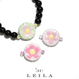 Leila Amulets ดอกสวรรค์ Baby Leila Collection 01 ห่วงข้าง (พร้อมกำไลหินฟรีตามรูป)