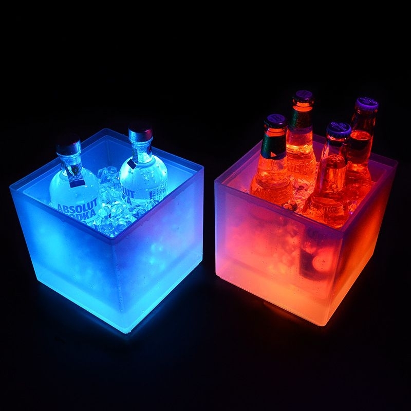   ถังน้ำแข็งเรืองแสง ถังน้ำแข็งLED​ มีไฟ​ แช่ไวน์ แช่เเหล้า ความจุ2/5ลิตร