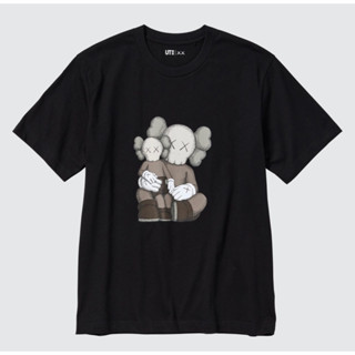 Kaws x Uniqlo คอลเลคชั่นพิเศษ