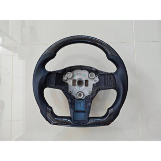 พวงมาลัย Tesla 3/y Carbon style round