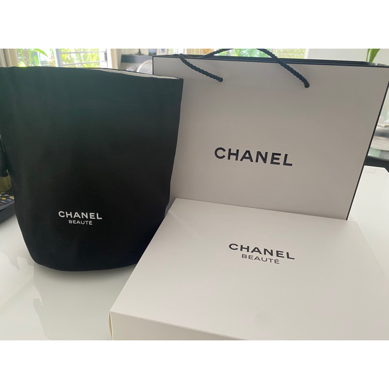 Chanelแท้ใหม่กระเป๋าเครื่องสำอางแท้หายาก จากเคาน์เตอร์เครื่องสำอางChanel