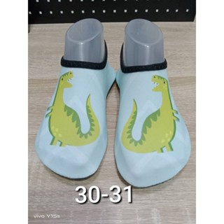 #Beach water shoes#รองเท้าชายหาด size 30-31,34 รองเท้าใส่เล่นน้ำ รองเท้าเดินชายหาด พื้นยางหนา