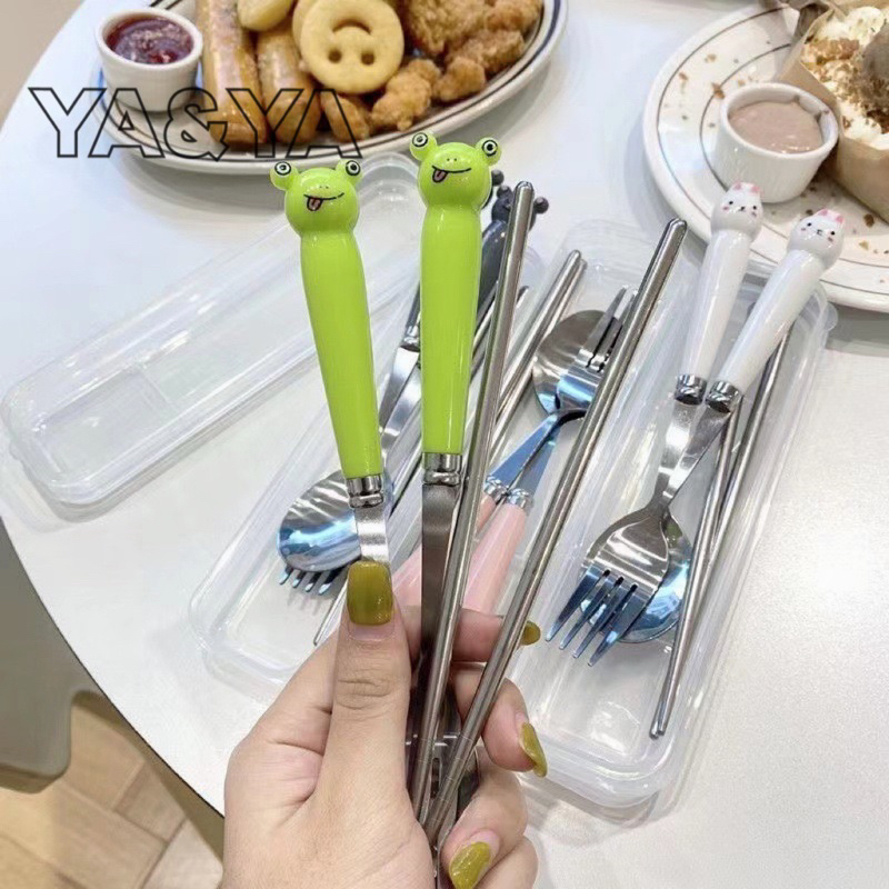 YA&YA[พร้อมส่ง] ชุดช้อนส้อม น่ารัก ลายการ์ตูน