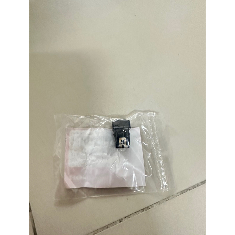 สลักล๊อคช่องเก็บของPCX150iปี2014-2020🔹/ADV150/Forza300/350ปี2018-2020แท้ศูนย์ 81142-K01-901