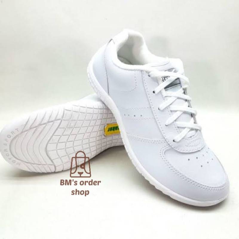 BREAKER รองเท้าผ้าใบ รุ่น F-11 สีขาว ผูกเชือก 31 - 41
