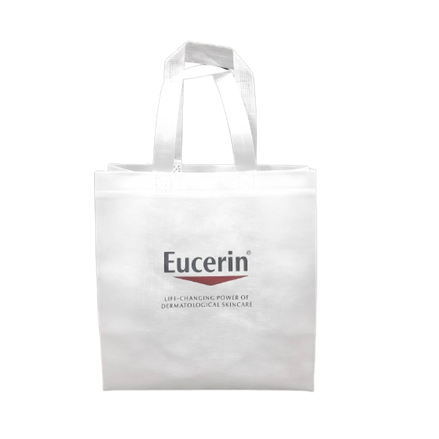 ถุงผ้า eucerin สีขาว