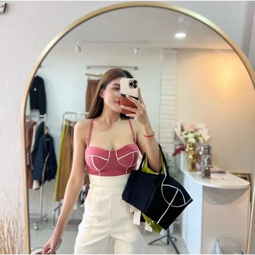 Kk1 สายเดี่ยวครอปผ้าเทพมีฟองน้ำ