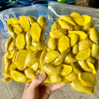 ผลไม้ดอง 500 กรัม มะม่วงกะตอยผ่า แถมฟรีพริกเกลือ
