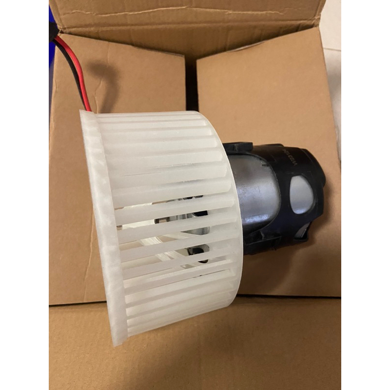 พัดลมโบลเวอร์ Blower BMW F10 (Series 5) ปี 10-16 , 520d ,525d Bim( สินค้ารับประกัน 1ปี) พัดลมแอร์
