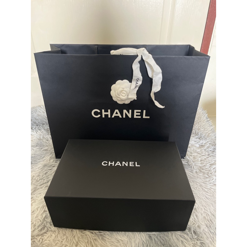 กล่องกระเป๋าชาแนล/Chanelฝาครอบของแท้มือสอง