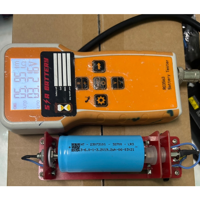 แบตเตอรีลิเธียมฟอสเฟสLiFePo4 32650(32700) 3.2V ความจุ :6000 mAh ถ่านชาร์จ แบตเตอรี่ LiFePO4 ราคา1ก้อน