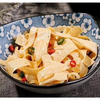 ฟองเต้าหู้ เต้าหู้แผ่น 火锅豆皮 120g อร่อย ทำได้หลายเมนู ไม่ว่าจะผัดหรือต้ม ทานคู่กับสุกี้หม้อไฟจีน ของต้องมีติดบ้าน