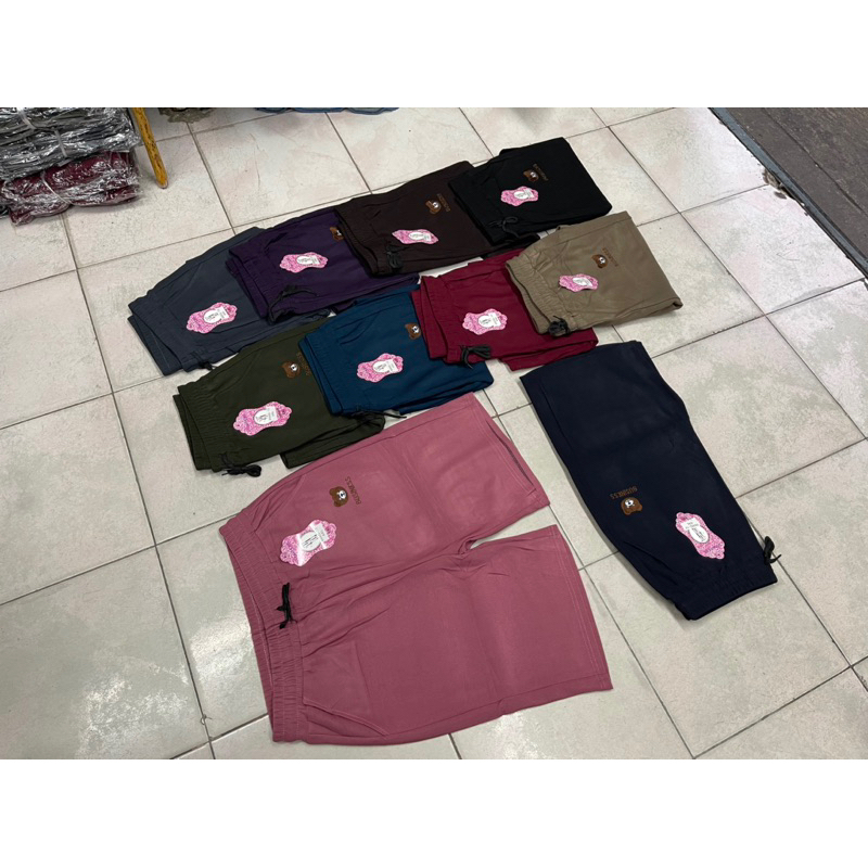 กางเกงขาสั้นผ้ายืดเกาหลีลายปักหมีเนื้อผ้ายืดตามตัวใส่สบายเอวมีเชือกผูกใช้งานได้จริงกระเป๋า2ข้าง - รูปที่ 4