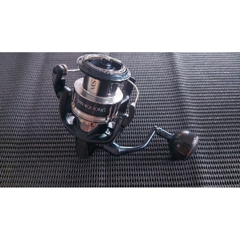 รอกตกปลา stardic sw 4000hg