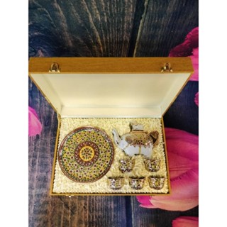 ชุดน้ำชาช้าง เขียนลายเบญจรงค์ ขนาดกลาง จานรอง7.5นิ้ว พร้อมกล…