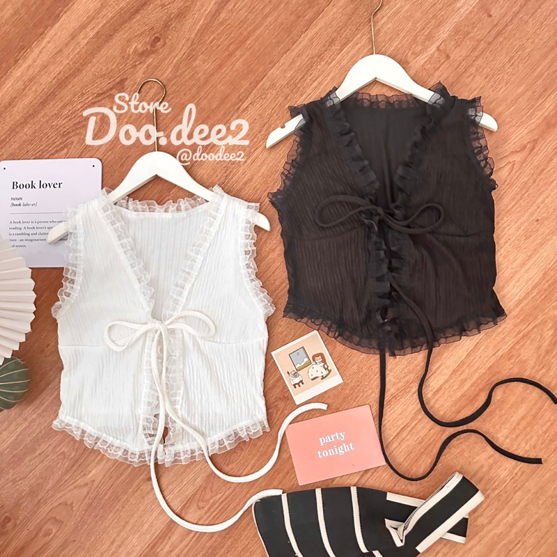 DOODEE2 เสื้อแขนกุด แต่งระบายลูกไม้ ผูกโบว์ที่อก
