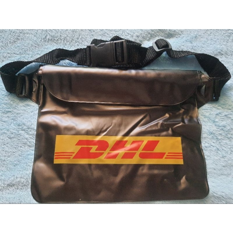 กระเป๋าสะพายกันน้ำ DHL