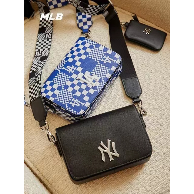 MLB (พร้อมส่ง) กระเป๋าMLB cross body bag กระเป๋าสะพายข้าง  ของแท้💯%