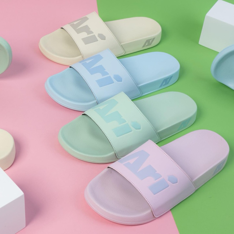 รองเท้าแตะ ARI SLIDE SANDALS ของแท้ (สีพาสเทล ใหม่ล่าสุด) (เพิ่มค่าธรรมเนียมShopee 5%)