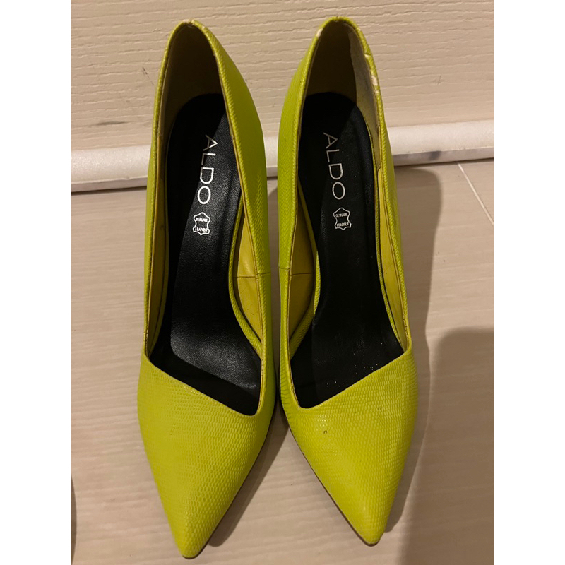 รองเท้าส้นสูง Aldo size 39