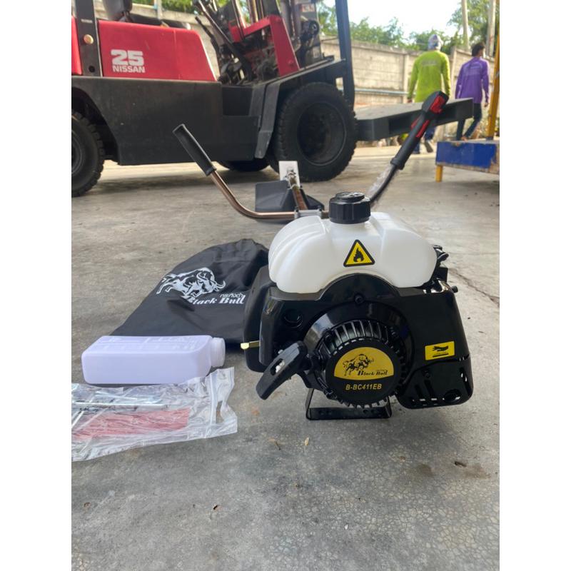 เครื่องตัดหญ้า411กระทิงดำ ก้านนาค