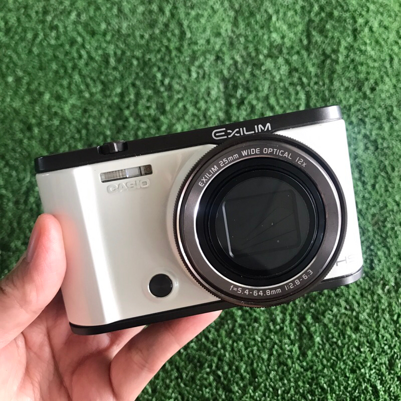 (มือสอง) กล้องฟรุ้งฟริ้ง Casio Exilim EX-ZR3500 Self-Portrait Compact Digital Camera