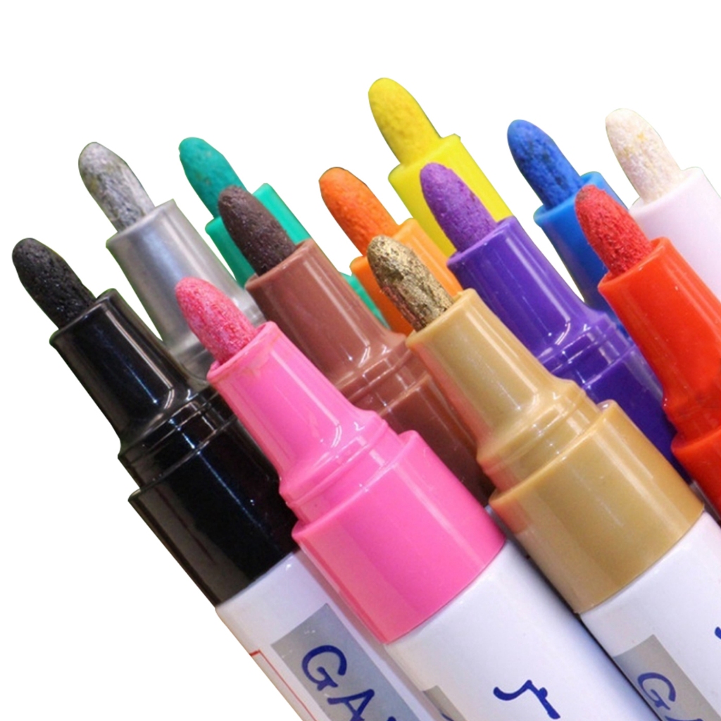 ปากกามาร์กเกอร์ กันน้ำ สําหรับรถยนต์ 12 สี